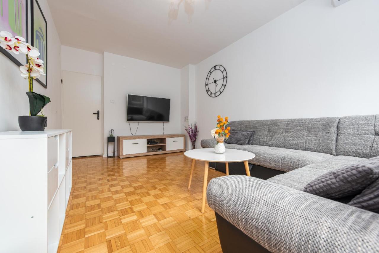 Apartment 12 O'Clock Zadar Exterior photo